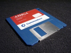 boot computer: Amiga Workbench Floppy Disk