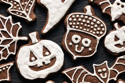 Various Halloween cookies