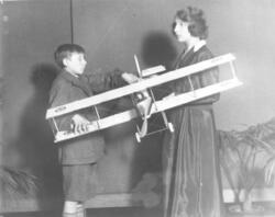 Session for the Blind at Sunderland Museum