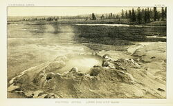 Fortress Geyser. Lower Fire Hole Basin.