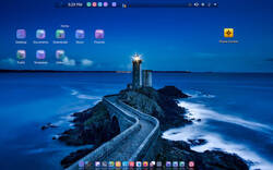 The KDE Plasma desktop immediately after installation